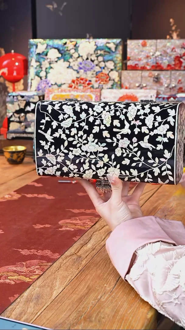 【闪购商品】瓷片核桃甄选非遗文化香椿木螺钿