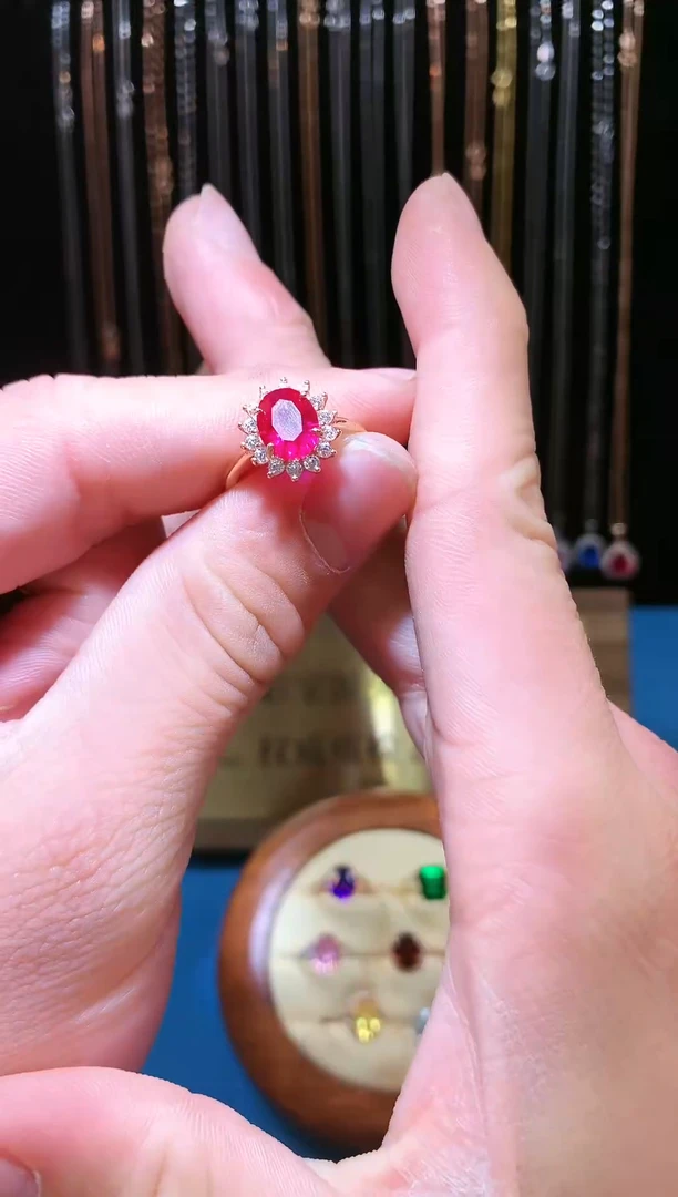 【闪购商品】红宝石戒指银S925镶嵌11111