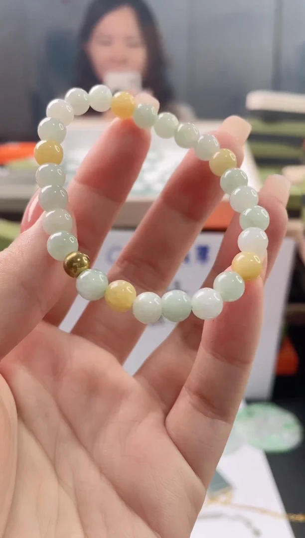 翡翠未镶嵌吊坠(不含链)手串