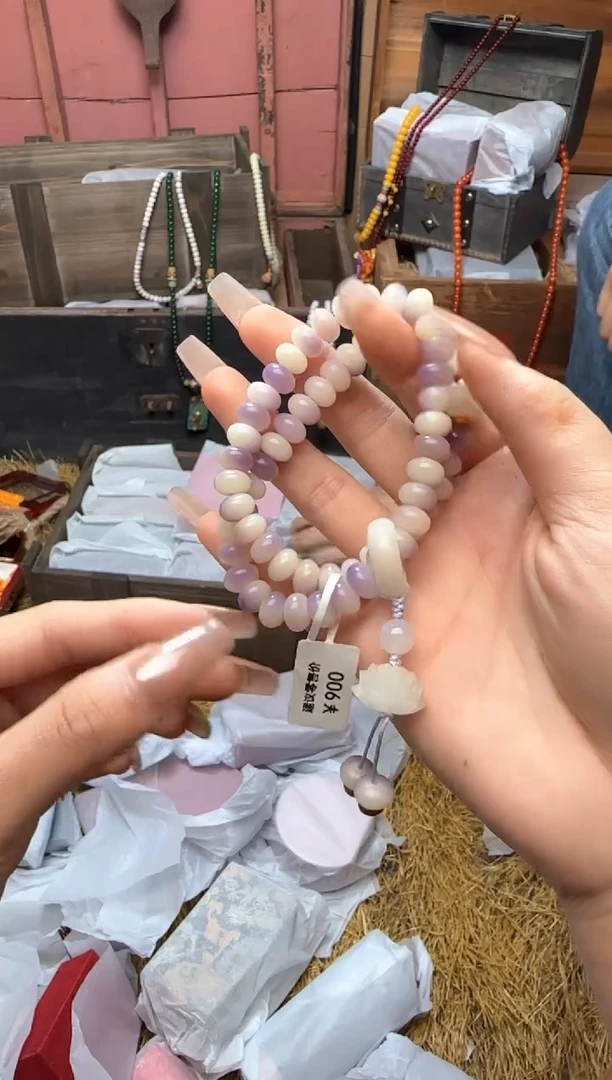 精美手串（无礼盒）