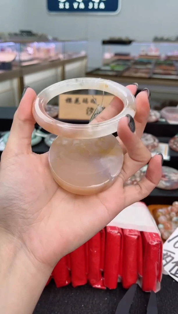 石英质玉手镯未镶嵌62圈口（赠品镯心）3441978
