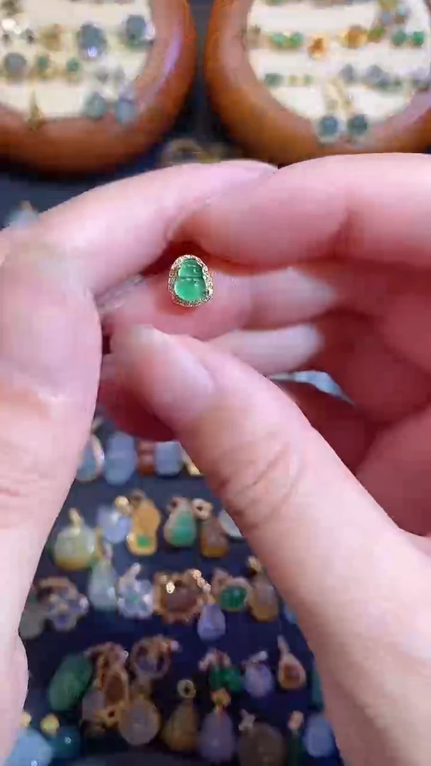 翡翠银S925镶嵌颈饰天然A货翡翠