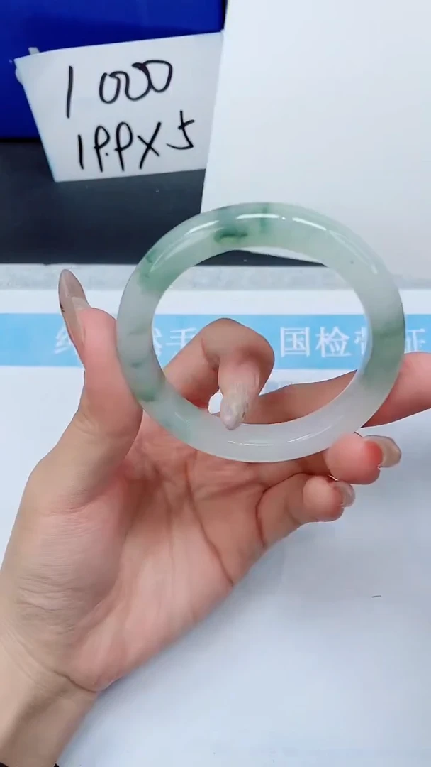 未镶嵌手镯石英质玉A20-54