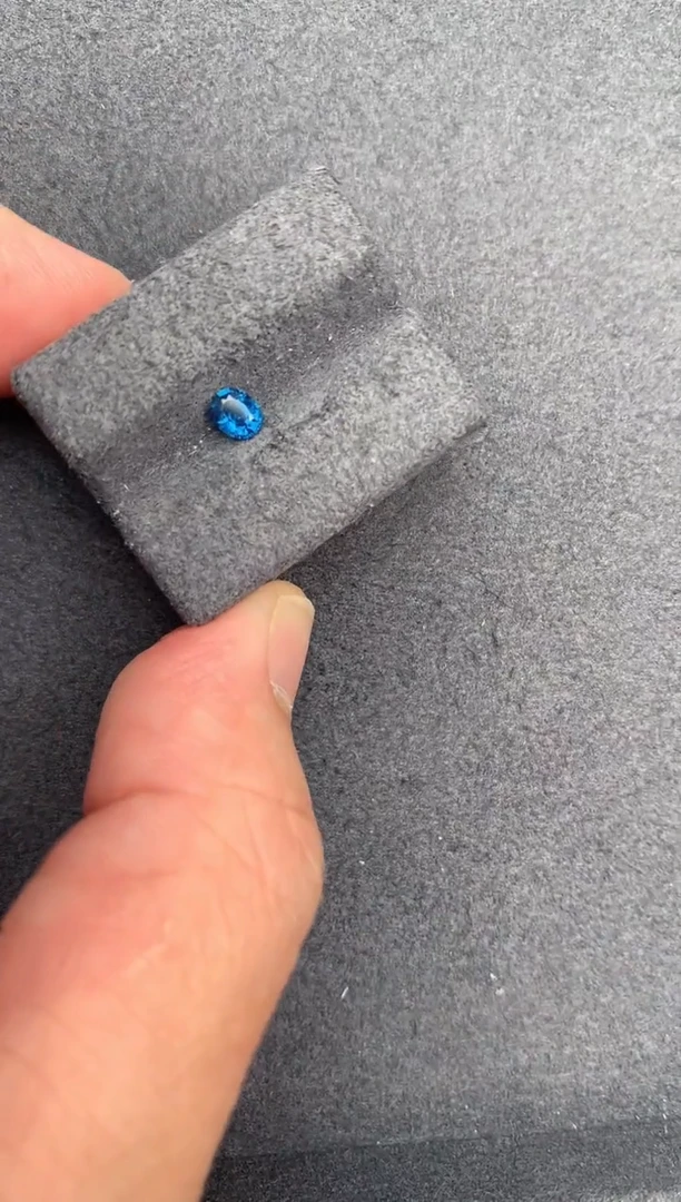 【闪购商品】尖晶石裸石未镶嵌25分钴尖晶