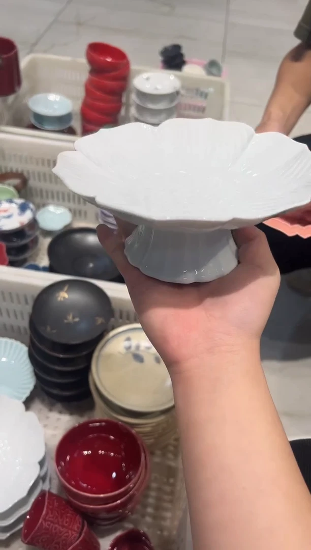 微瑕商品，介意勿拍