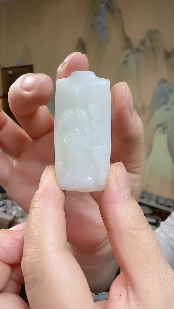 颈饰未镶嵌和田玉.