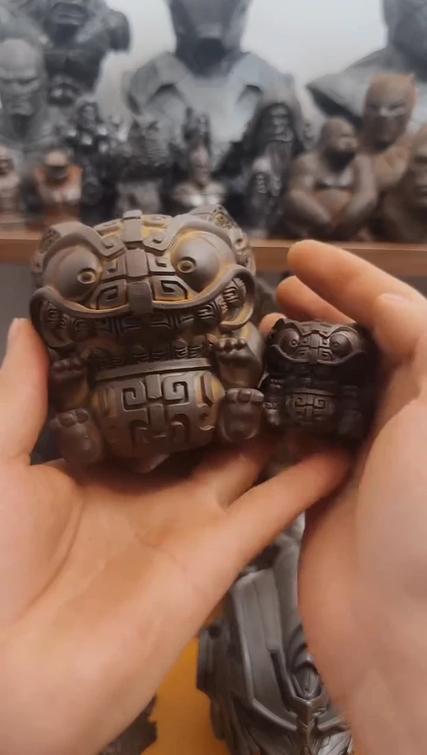 铁实心铁艺 自然锈 吞金兽一大一小