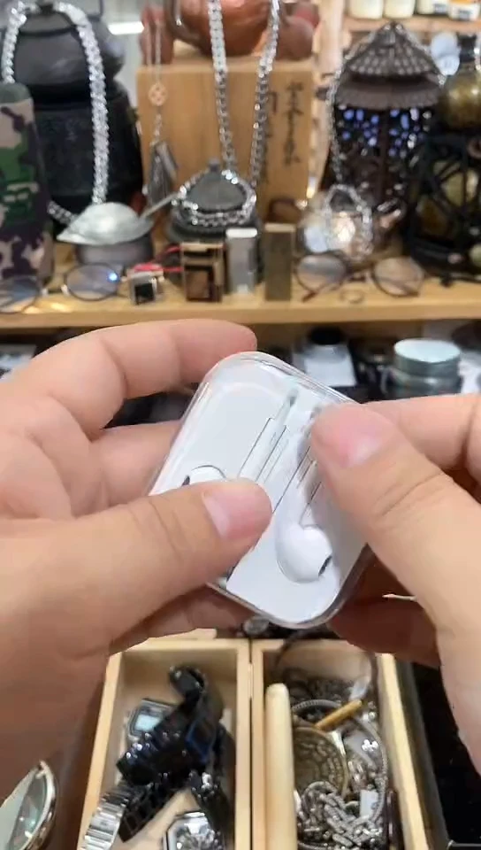 瓷片闪购商品 如图所示
