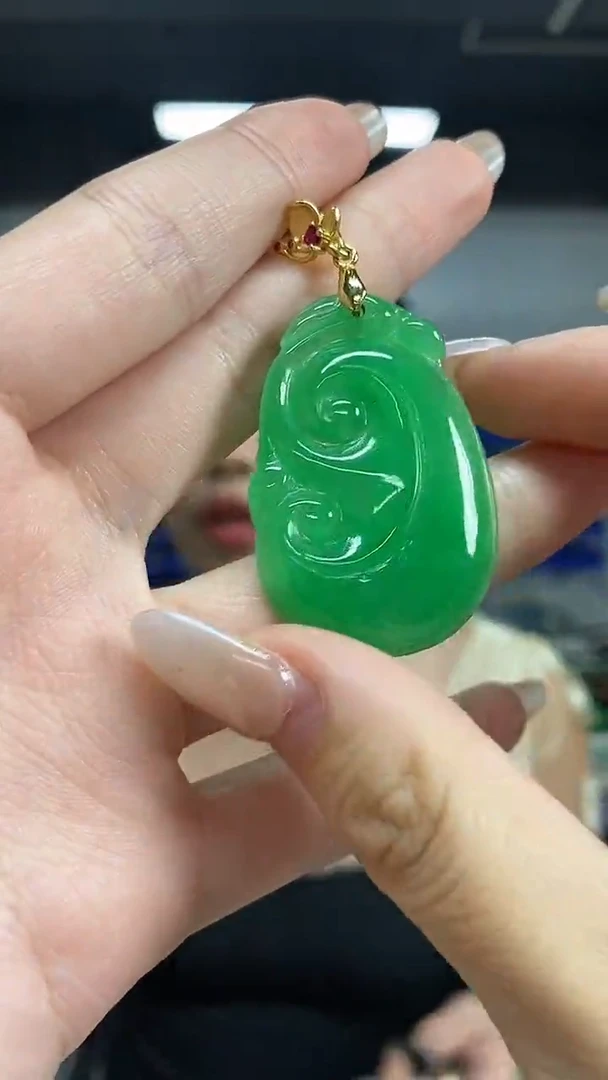 颈饰未镶嵌翡翠闪购链接 多样性发其一颜色微差