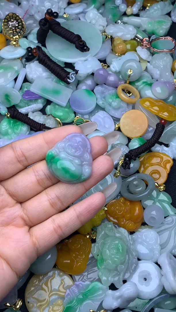 翡翠未镶嵌颈饰天然缅甸翡翠吊坠