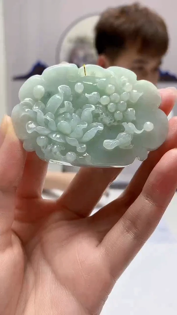 【闪购商品】定制翡翠未镶嵌4868zm-毛货挂件199
