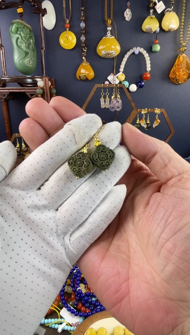 咏***遠珐琅薰衣草耳饰