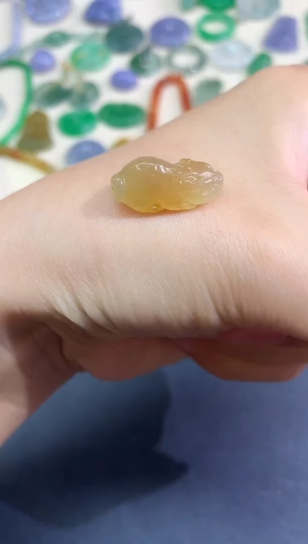 未镶嵌定制翡翠毛货吊坠|1500