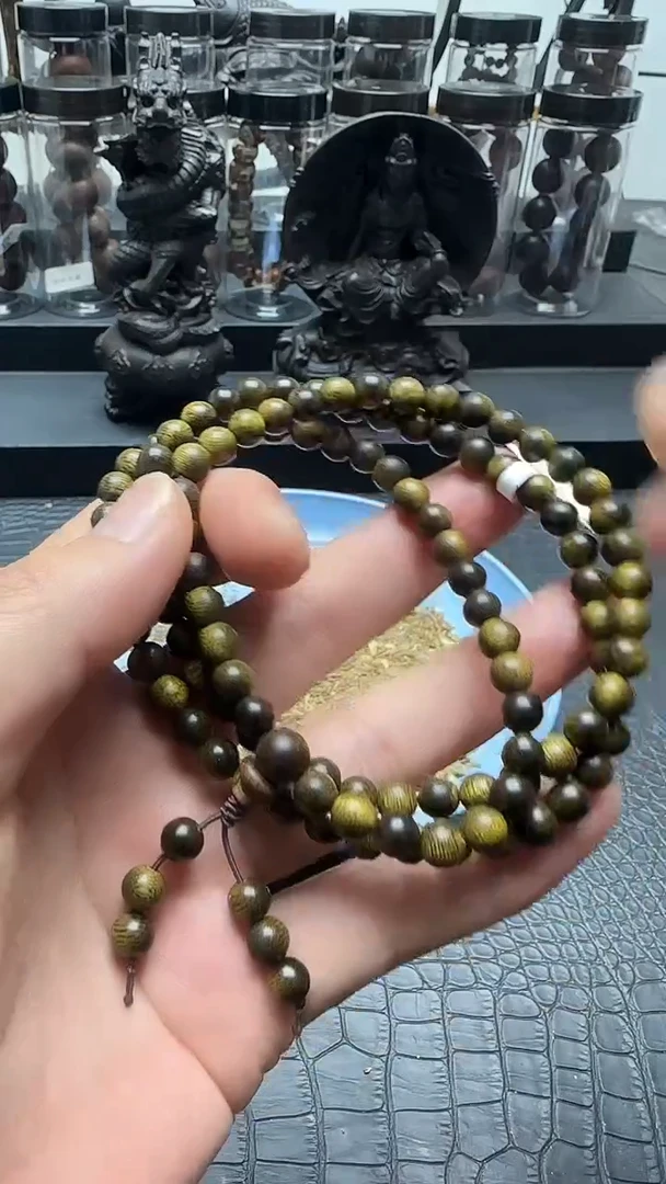 沉香沉香碎屑莺歌绿奇楠沉香