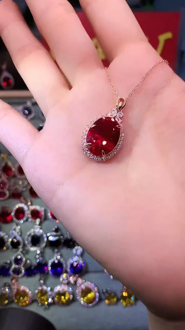 【闪购商品】红宝石吊坠(赠链)银S925镶嵌1111