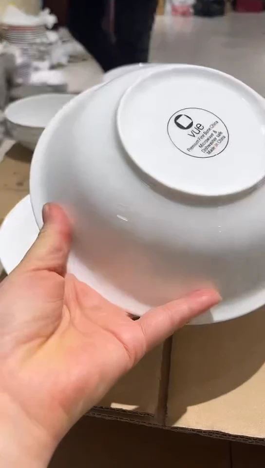 瓷3个8英寸碗隆达