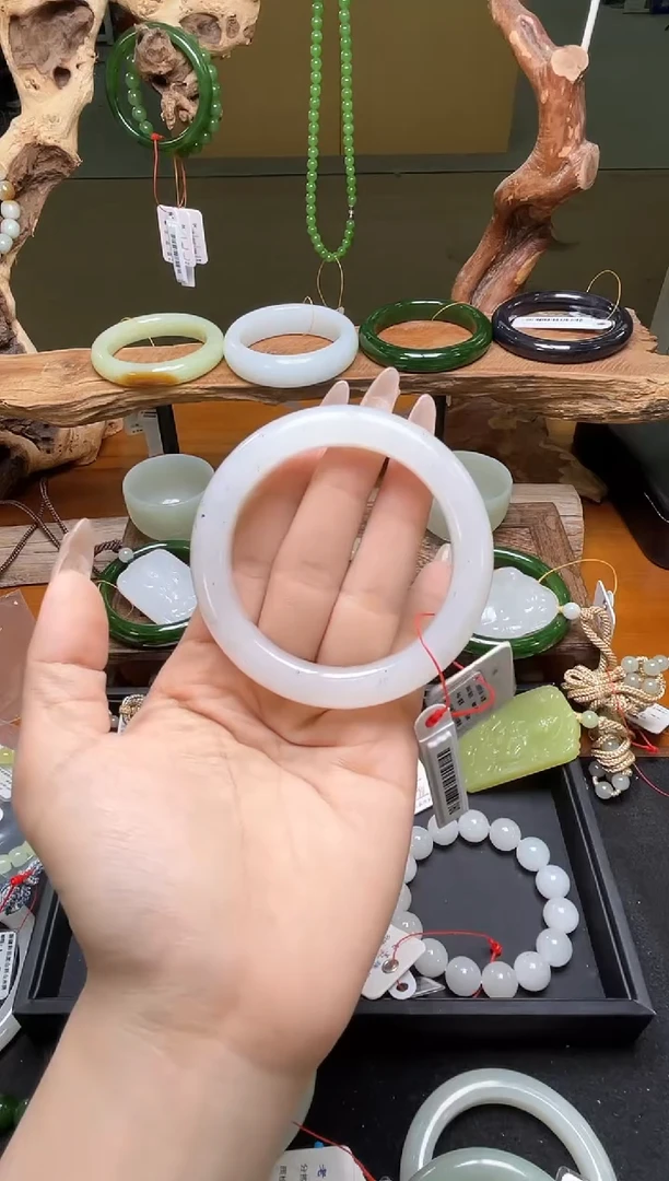 未镶嵌手镯和田玉黑山料 55+圈 9014567