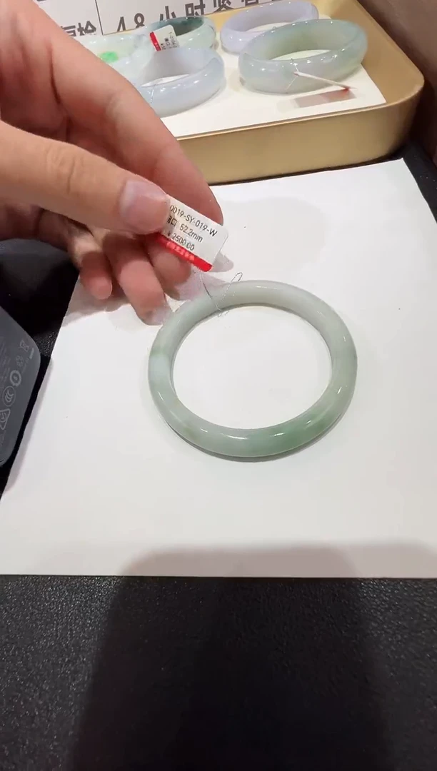 纯天然缅甸A货翡翠手镯52-53mm-19号