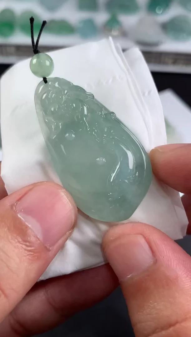 未镶嵌定制翡翠雀***锁翡翠