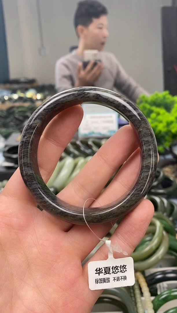 未镶嵌手镯和田玉59