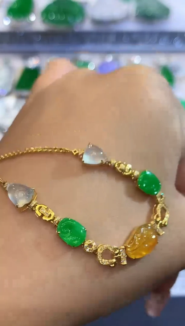 18K金镶嵌手链翡翠x*多样性发其一