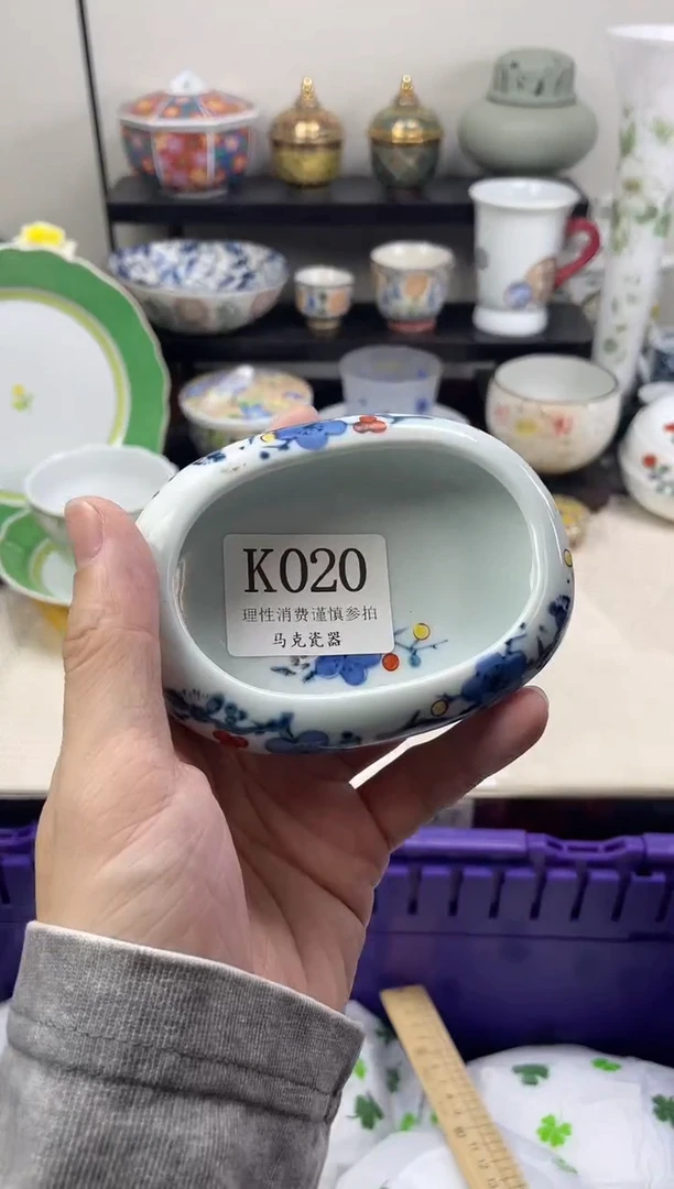 瓷片赤***人                K020