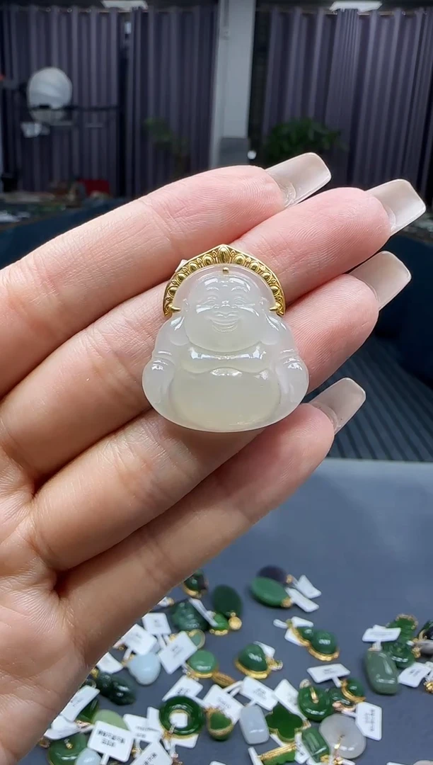 和田玉18K金镶嵌挂件1