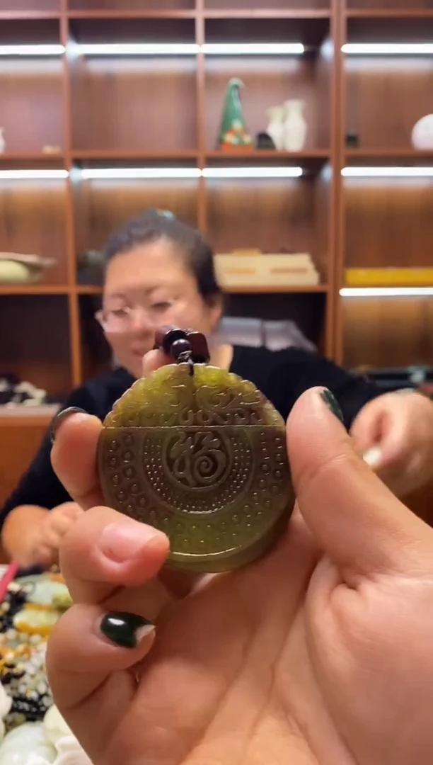 未镶嵌岫玉挂件多样性发货其中发一件