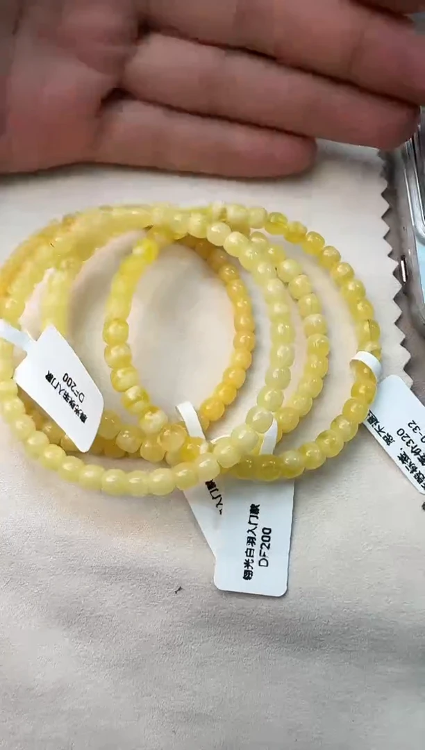 手串蜜蜡未镶嵌蜜蜡手串多样性发货发其一