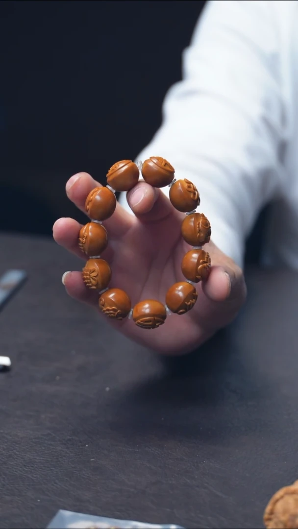 手串/手链橄榄核吉祥八宝