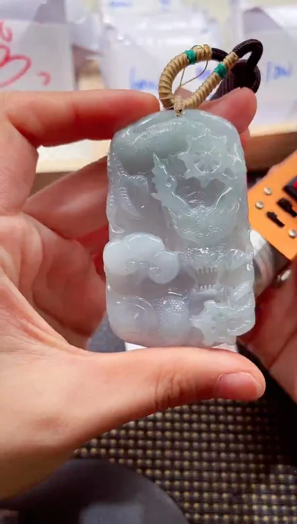 颈饰未镶嵌翡翠000111