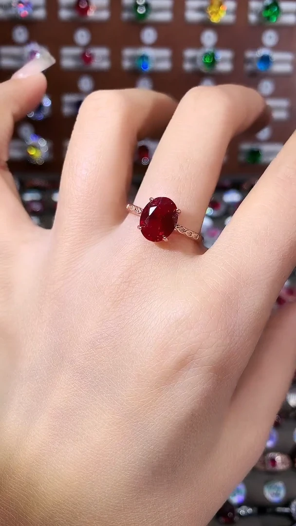 银S925镶嵌戒指红宝石810酒红