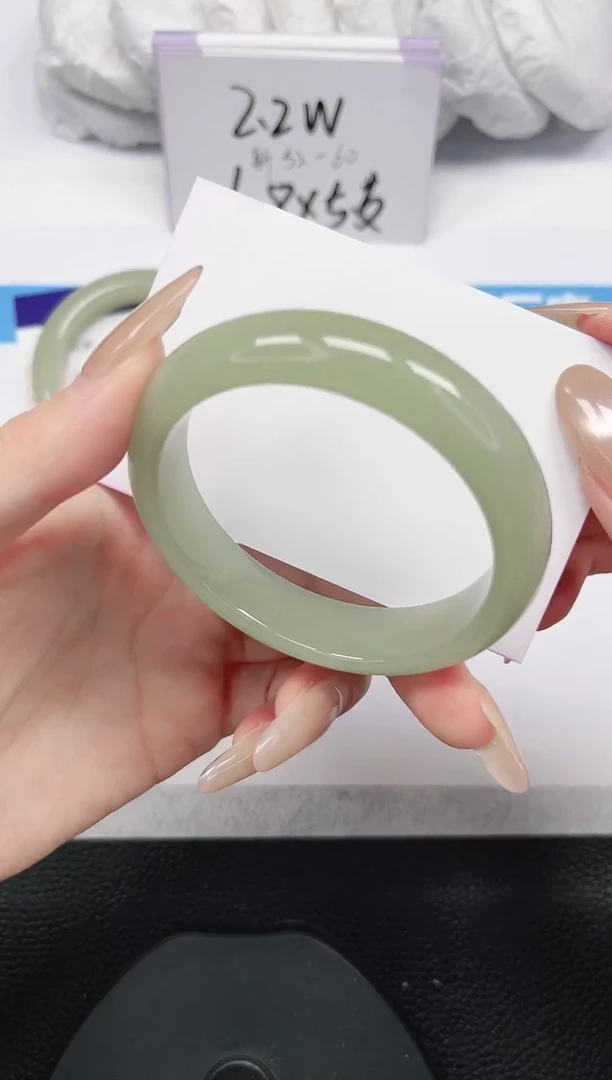 未镶嵌手镯石英岩玉151-55/56