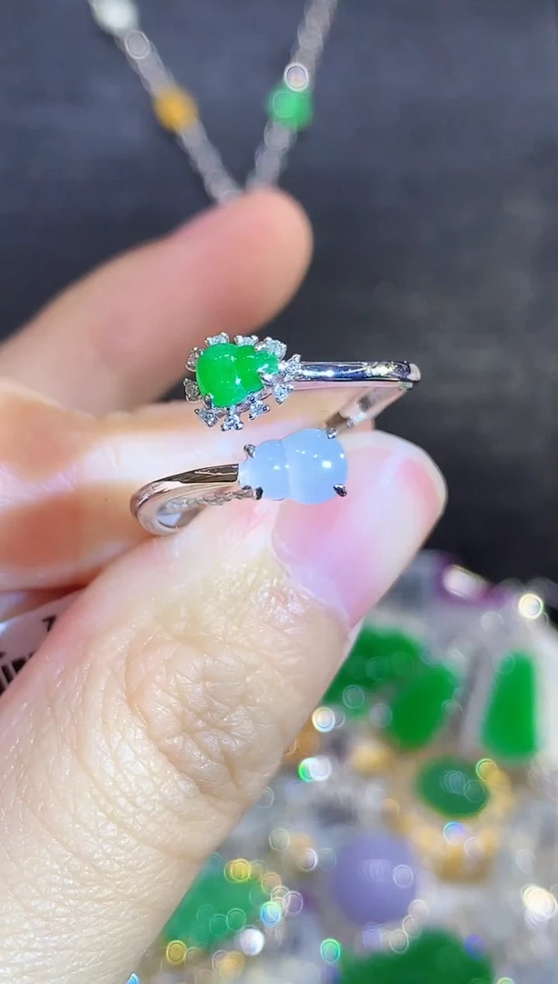 18K金镶嵌戒指翡翠L多样性发其一