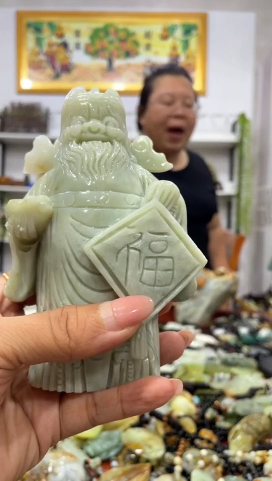 未镶嵌岫玉摆件