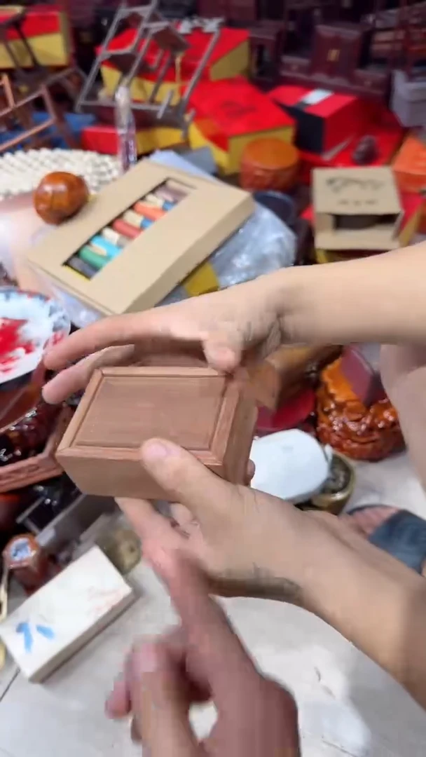 木 光头红木工艺品-原木盒子