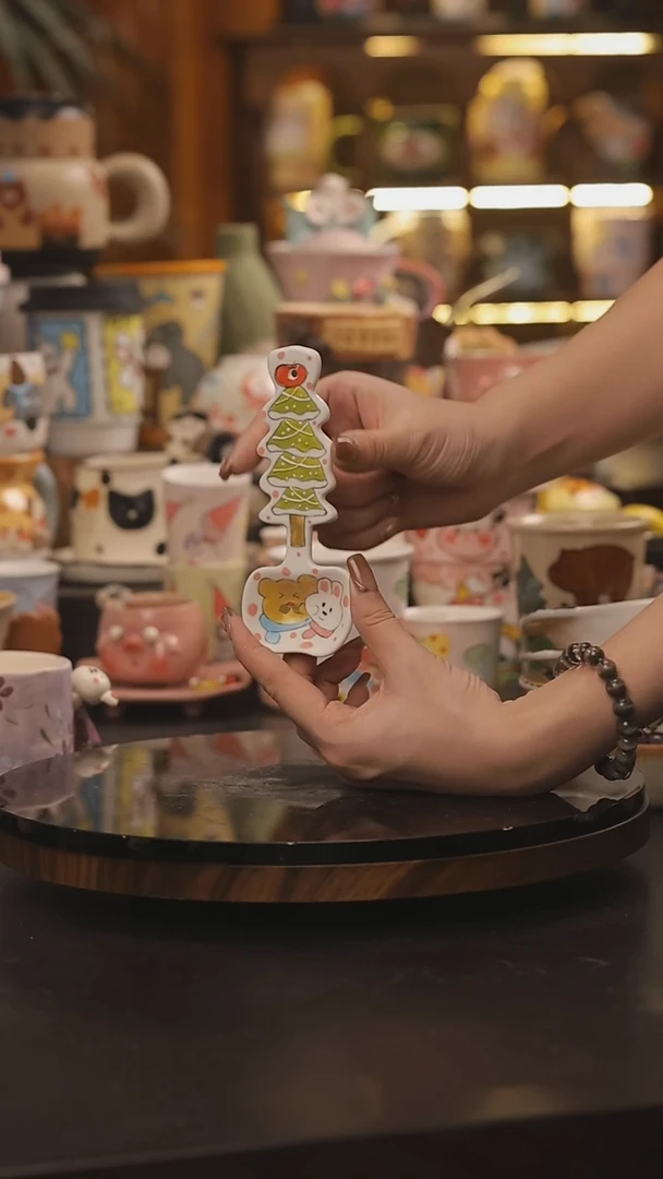 景德镇釉下彩绘设计师款式陶瓷
