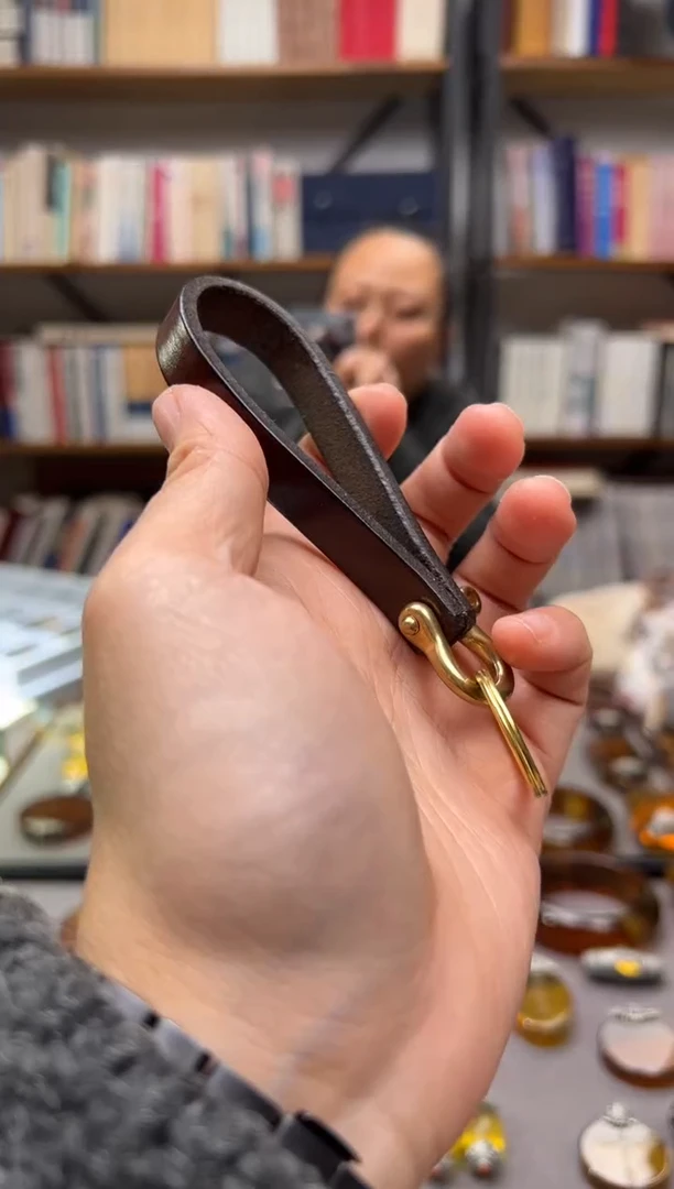 【闪购商品】琥珀颈饰未镶嵌钥匙挂