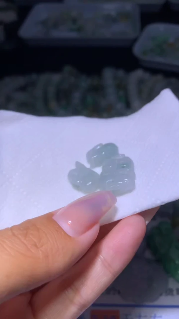 定制翡翠未镶嵌MXX016299