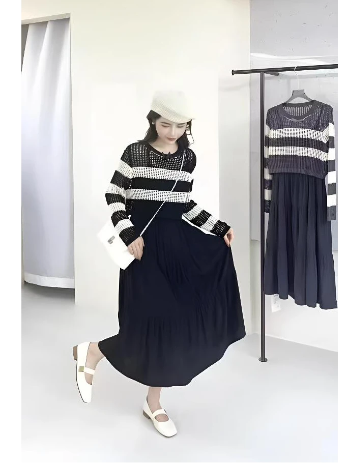 今年流行漂亮套装裙女开春新款衣服镂空条纹针织衫吊带长裙两件套