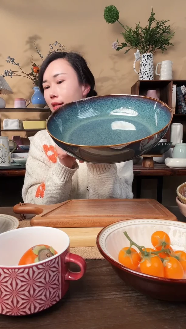 11.5英寸窑变蓝麻点大汤碗微瑕