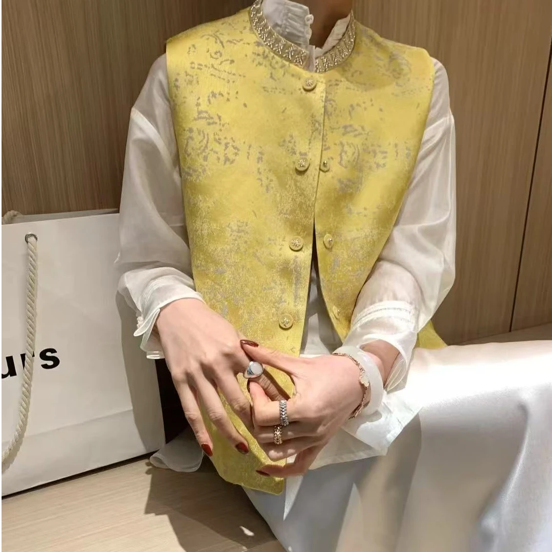 新中式马甲25新款网红爆款轻奢提花国风马甲