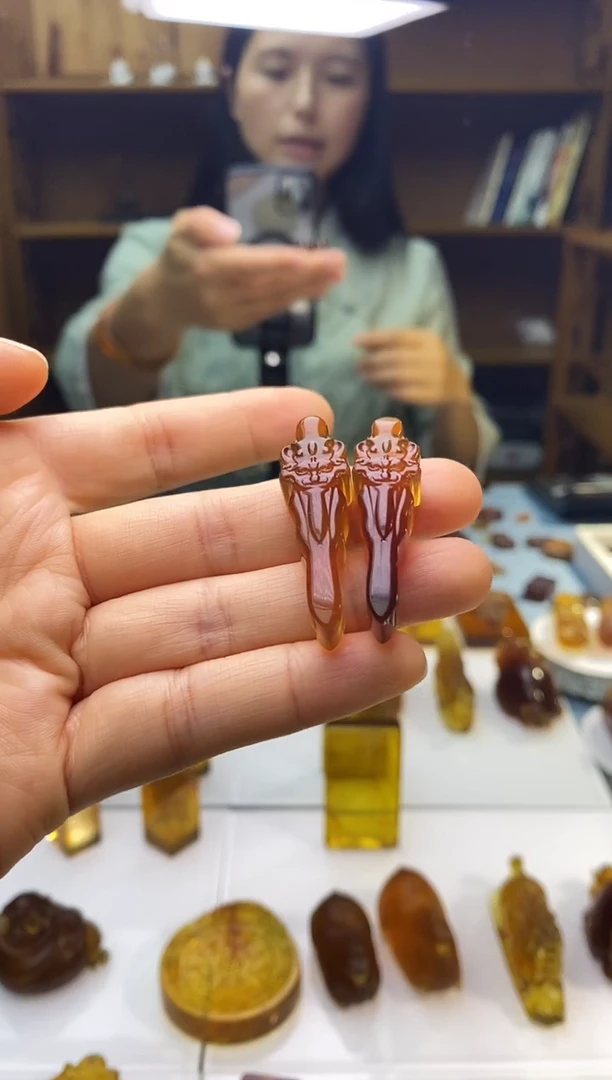 琥珀颈饰未镶嵌SN68-86（剑*2）