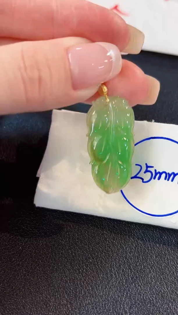 翡翠18K金镶嵌颈饰 缅料A货/支持复检/一件