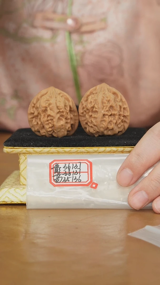 把件文玩核桃马蹄