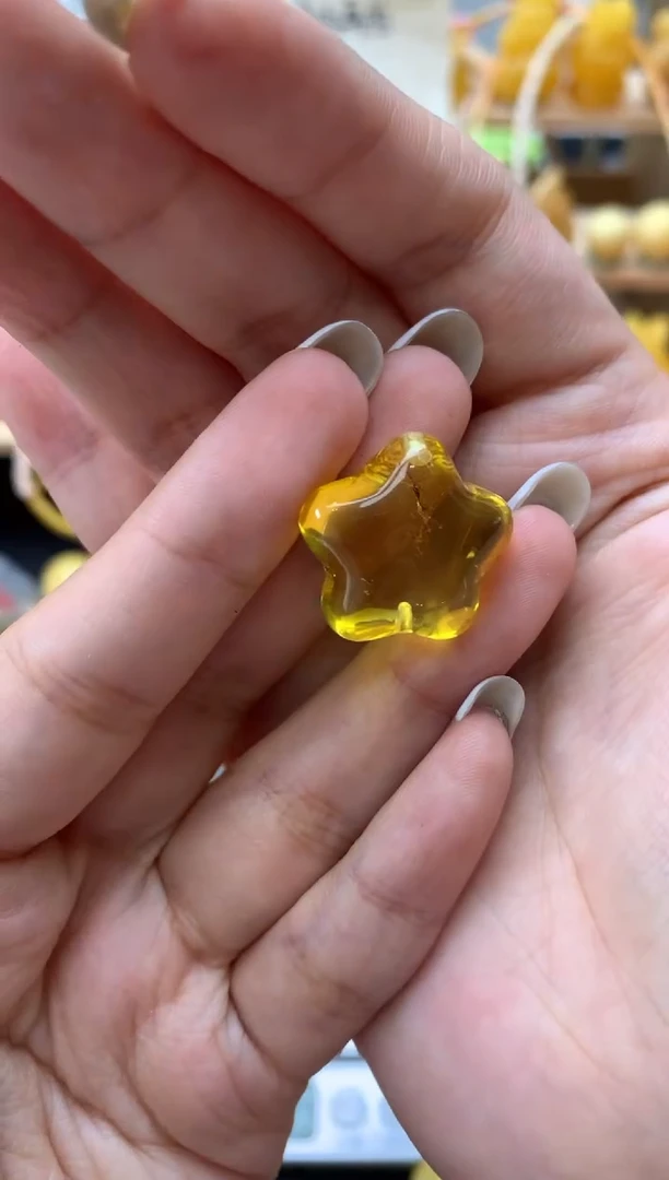 琥珀未镶嵌珠宝奇石133琥珀蜜蜡微瑕