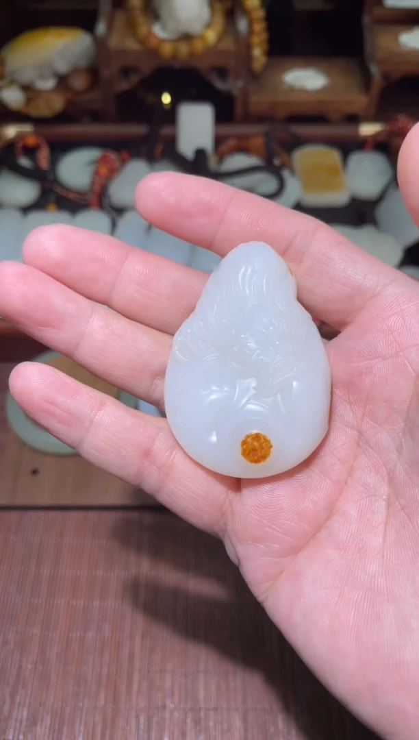 未镶嵌和田玉挂件龙