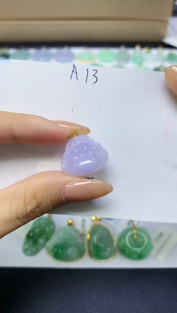 颈饰18K金镶嵌翡翠天然缅甸A货翡翠百元以上9元证书费自理