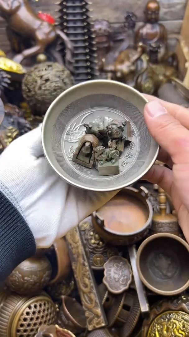 精美铜器，点击下单