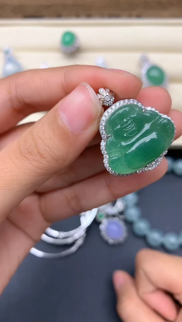 【闪购商品】翡翠颈饰18K金镶嵌276-中国好珍宝